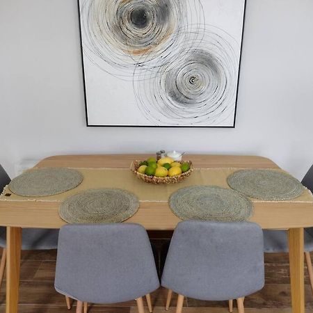 White Birds Townhouse In Sligo Town Center Apartman Kültér fotó